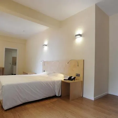 Tarmarplace Hotel